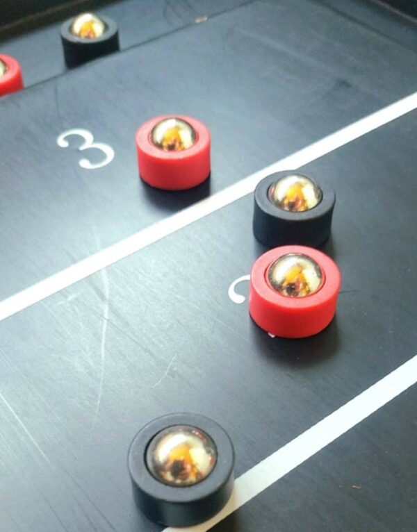 Shuffle board – Image 2