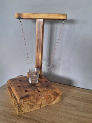 Lancer d'anneaux avec crochets